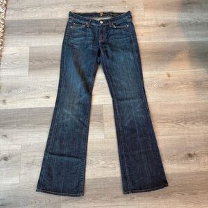 7 For All Mankind Women’s Blue Bootcut Jeans EUC size 26